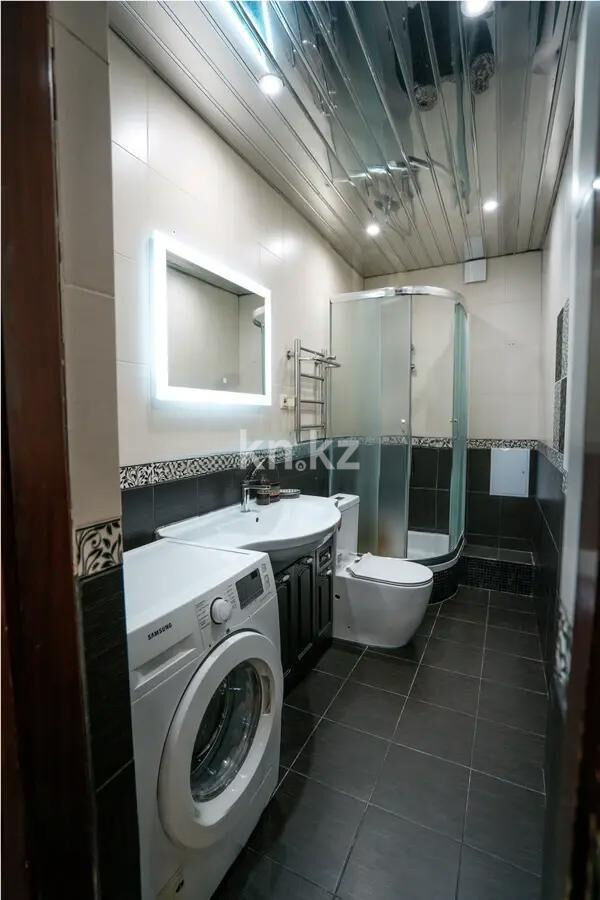 Продажа 5-комнатной квартиры, 226.2 м² - Продажа пятикомнатных и более квартир в кирпичном доме в Алматы фото 4 из 8