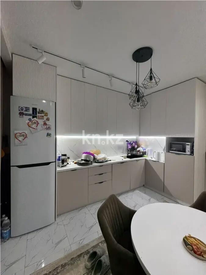 Продажа 3-комнатной квартиры, 92 м² - Продажа квартир в Казахстане - страница 2 фото 4 из 8