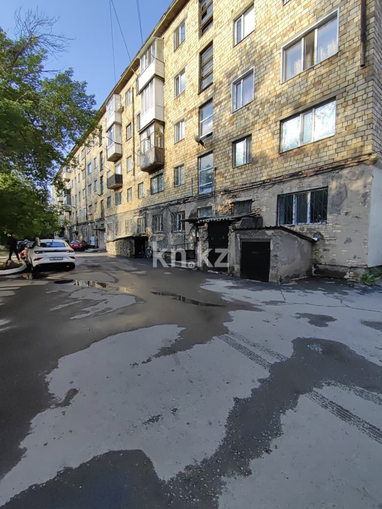 Продажа 3-комнатной квартиры, 42 м² - Продажа трехкомнатных квартир в Майкудуке Караганды - страница 8 фото 25 из 31