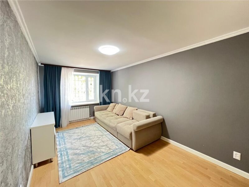 Продажа 3-комнатной квартиры, 57 м² - Продажа трехкомнатных квартир в кирпичном доме в Караганде - страница 8 фото 1 из 13
