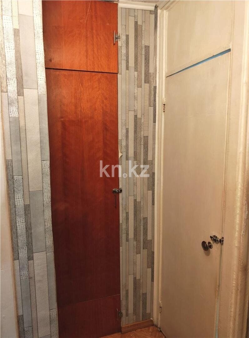 Продажа 3-комнатной квартиры, 58 м² - Продажа трехкомнатных квартир в панельном доме в Караганде - страница 2 фото 16 из 19