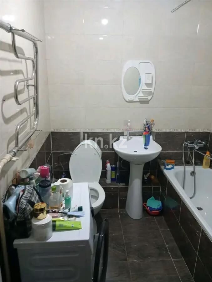 Продажа 1-комнатной квартиры, 42 м² - Продажа однокомнатных квартир в Жетысуском р-не Алматы - страница 10 фото 3 из 3