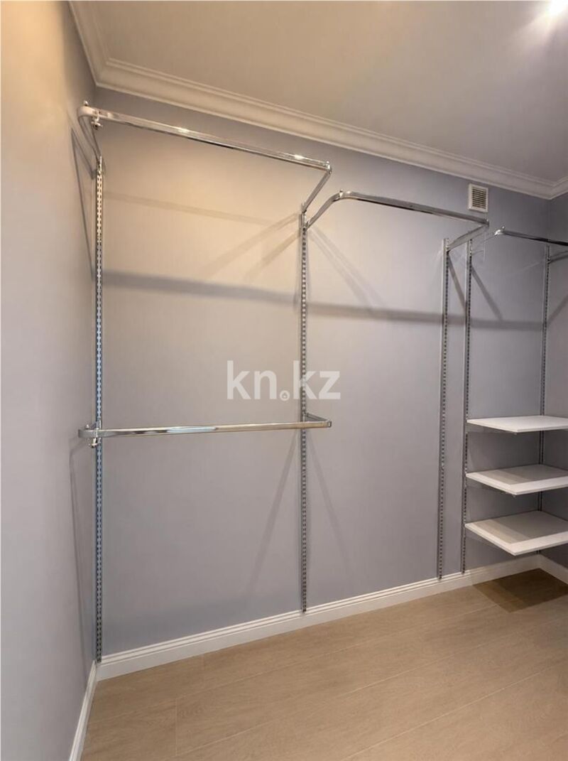 Продажа 4-комнатной квартиры, 115 м² - Продажа четырехкомнатных квартир в кирпичном доме в Караганде - страница 6 фото 15 из 27