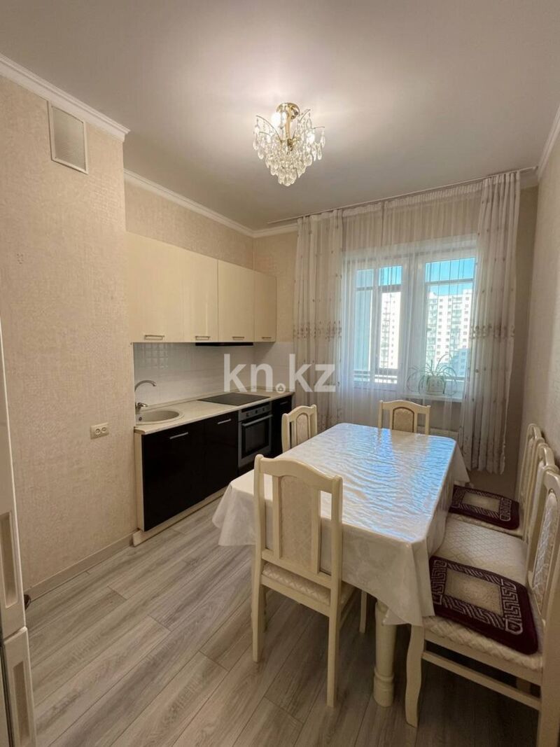 Продажа 4-комнатной квартиры, 110 м² - Продажа квартир в р-не Есиль Астаны - страница 11 фото 8 из 23