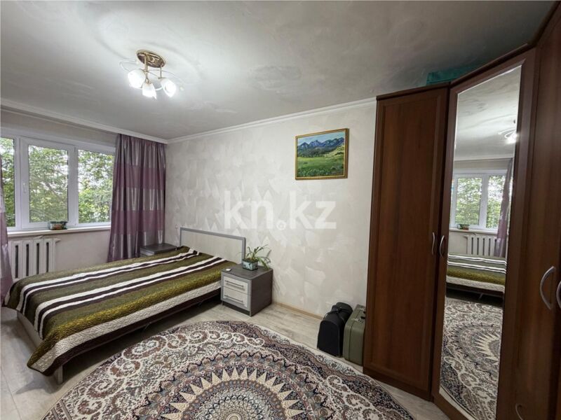 Продажа 3-комнатной квартиры, 61 м² - Продажа трехкомнатных квартир в Майкудуке Караганды - страница 4 фото 3 из 13