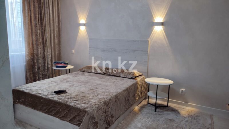 Аренда 1-комнатной квартиры посуточно, 34 м² - Аренда квартир посуточно в Астане - страница 3 фото 1 из 6