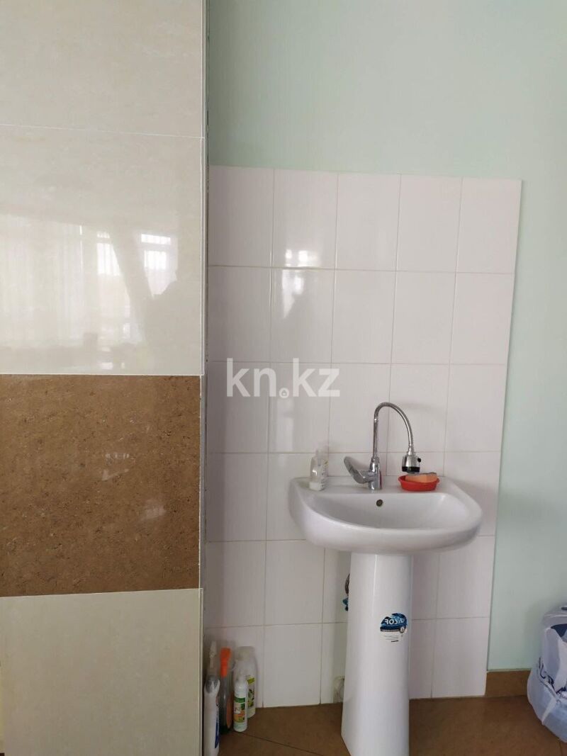 Продажа помещения, 306 м² - Продажа офисных и торговых помещений в Караганде без посредников фото 7 из 9