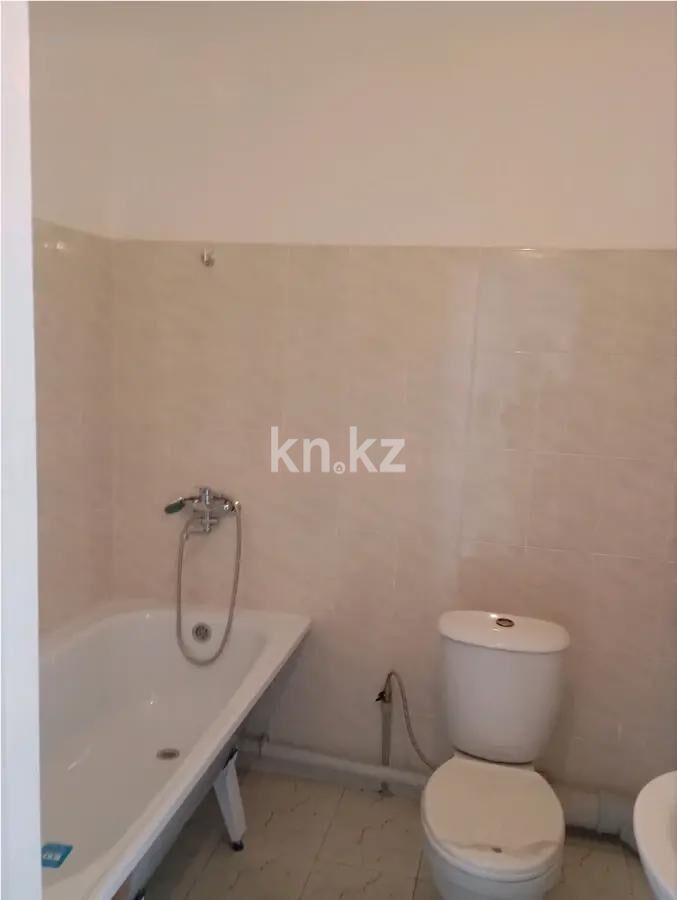 Продажа 2-комнатной квартиры, 69.9 м² - Продажа квартир в Казахстане - страница 39 фото 2 из 2