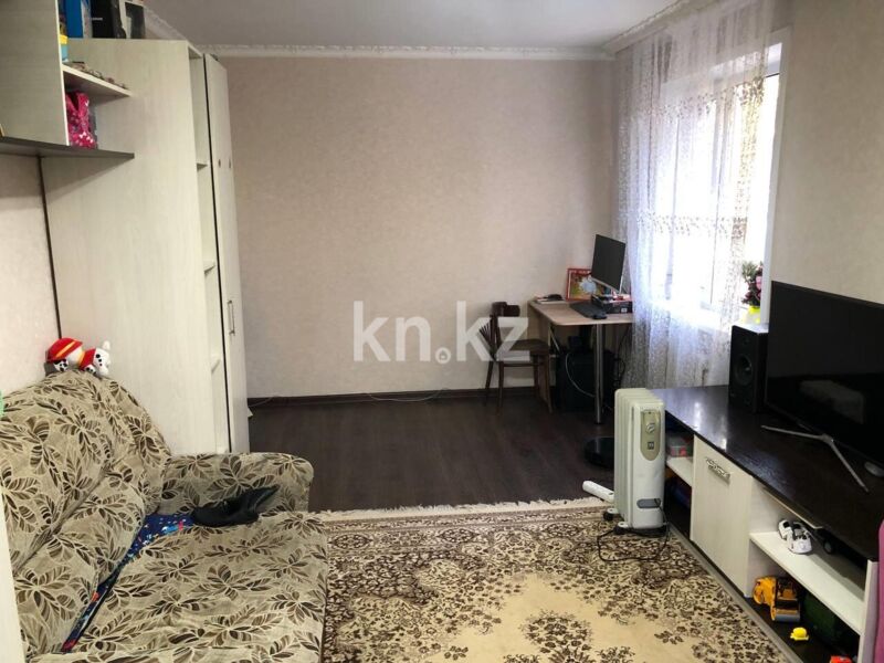 Продажа 2-комнатной квартиры, 43 м² - Продажа квартир в панельном доме в Караганде фото 2 из 6
