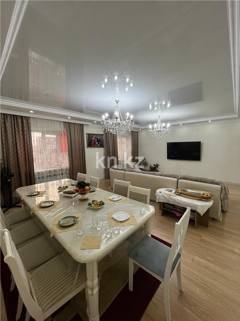 Продажа 4-комнатной квартиры, 131 м² - Продажа четырехкомнатных квартир в кирпичном доме в Караганде - страница 8 фото 5 из 23
