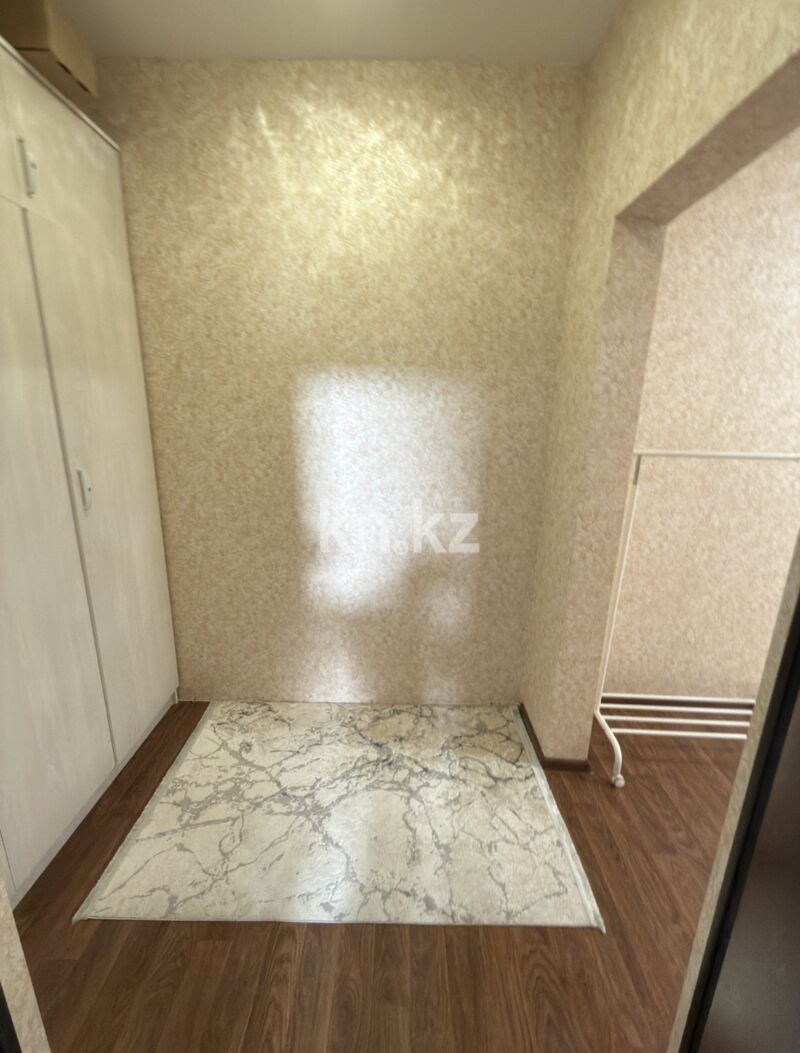 Продажа 1-комнатной квартиры, 46.5 м² - Продажа однокомнатных квартир в панельном доме в Караганде - страница 4 фото 17 из 28