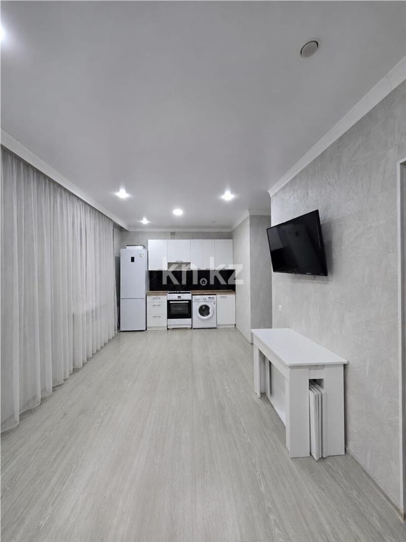 Продажа 2-комнатной квартиры, 40 м² - Продажа двухкомнатных квартир на Юго-Востоке Караганды - страница 13 фото 1 из 8