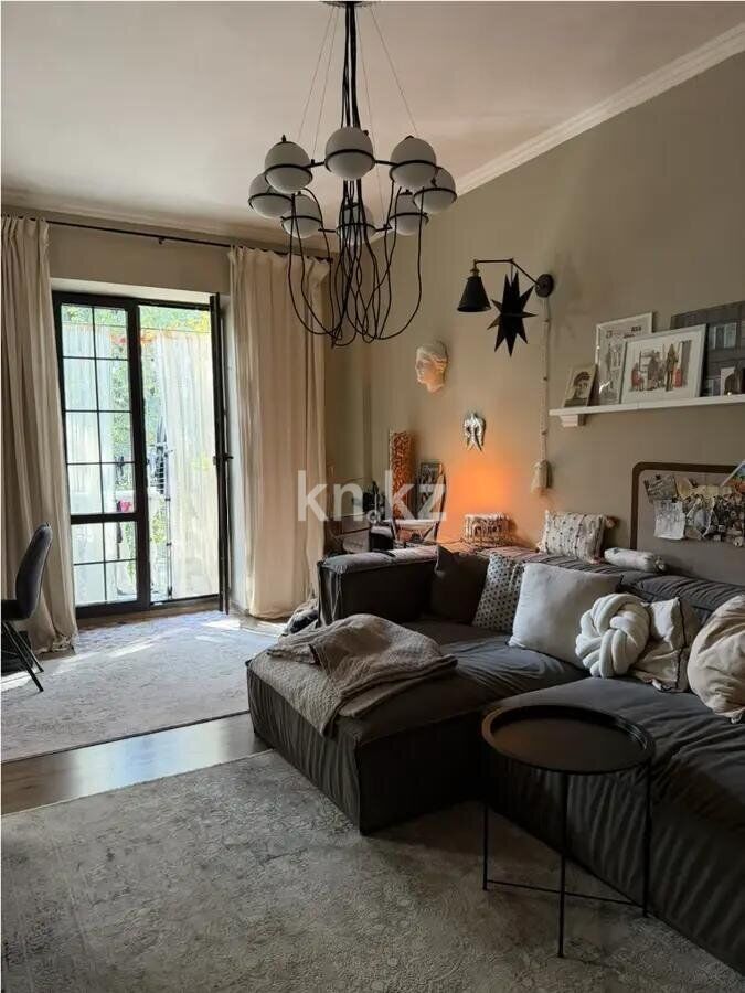 Продажа 3-комнатной квартиры, 65 м² - Продажа квартир в кирпичном доме в Алматы фото 2 из 7