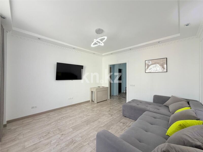 Продажа 4-комнатной квартиры, 101.5 м² - Продажа зданий в Актау фото 2 из 14