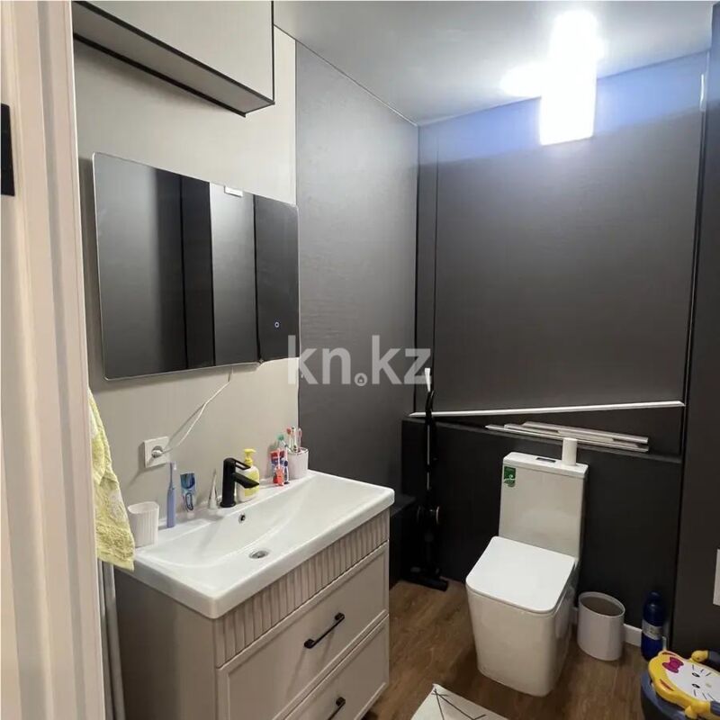 Продажа 4-комнатной квартиры, 140 м² - Продажа четырехкомнатных квартир в кирпичном доме в Казахстане - страница 19 фото 3 из 3