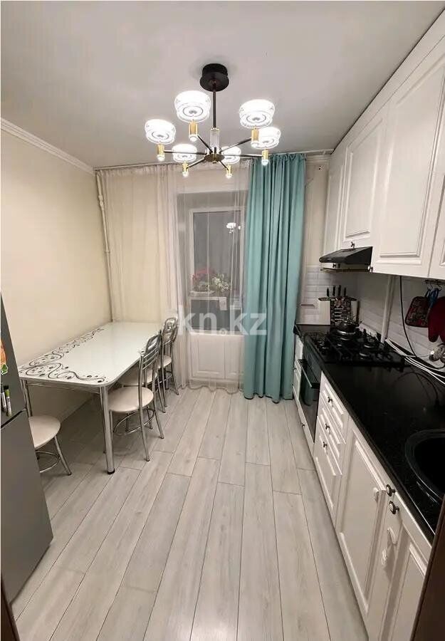 Продажа 4-комнатной квартиры, 83 м² - Продажа квартир в кирпичном доме в Караганде фото 5 из 9