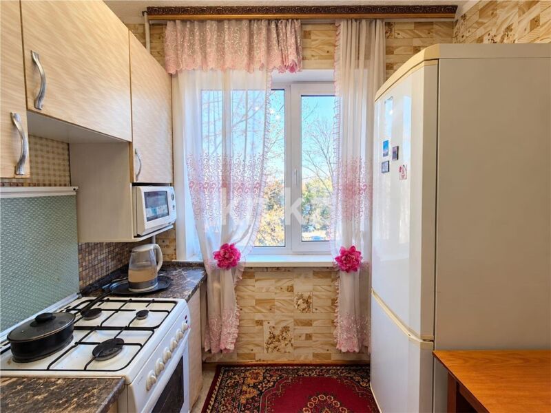 Продажа 2-комнатной квартиры, 44 м² - Продажа двухкомнатных квартир в Темиртау - страница 2 фото 5 из 13