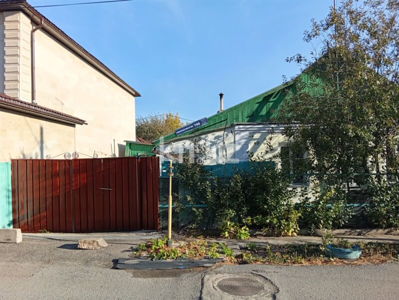 Продажа 4-комнатного дома, 105 м² - Продажа домов, коттеджей от собственников в Караганде - страница 2 фото 1 из 5