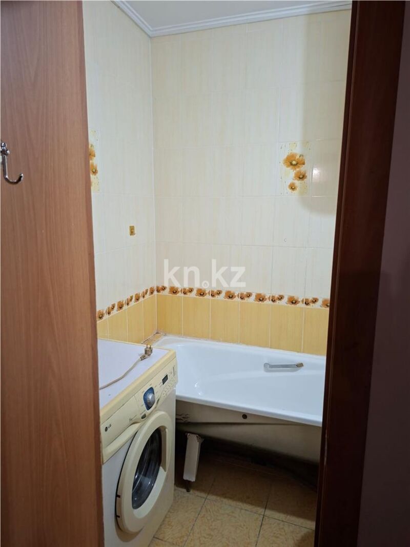 Продажа 2-комнатной квартиры, 53 м² - Продажа двухкомнатных квартир на Юго-Востоке Караганды - страница 11 фото 10 из 15