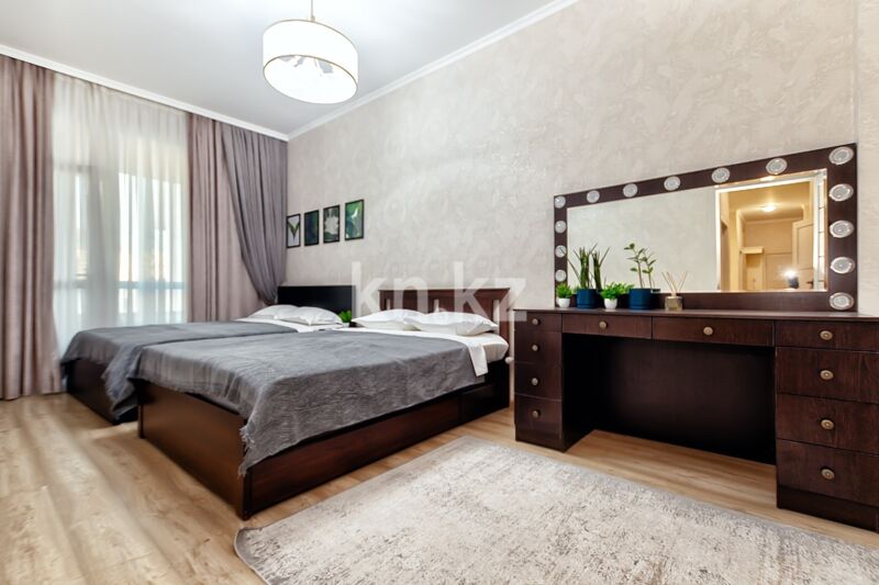 Аренда 3-комнатной квартиры посуточно, 100 м² - Аренда квартир посуточно в р-не Есиль Астаны фото 2 из 9