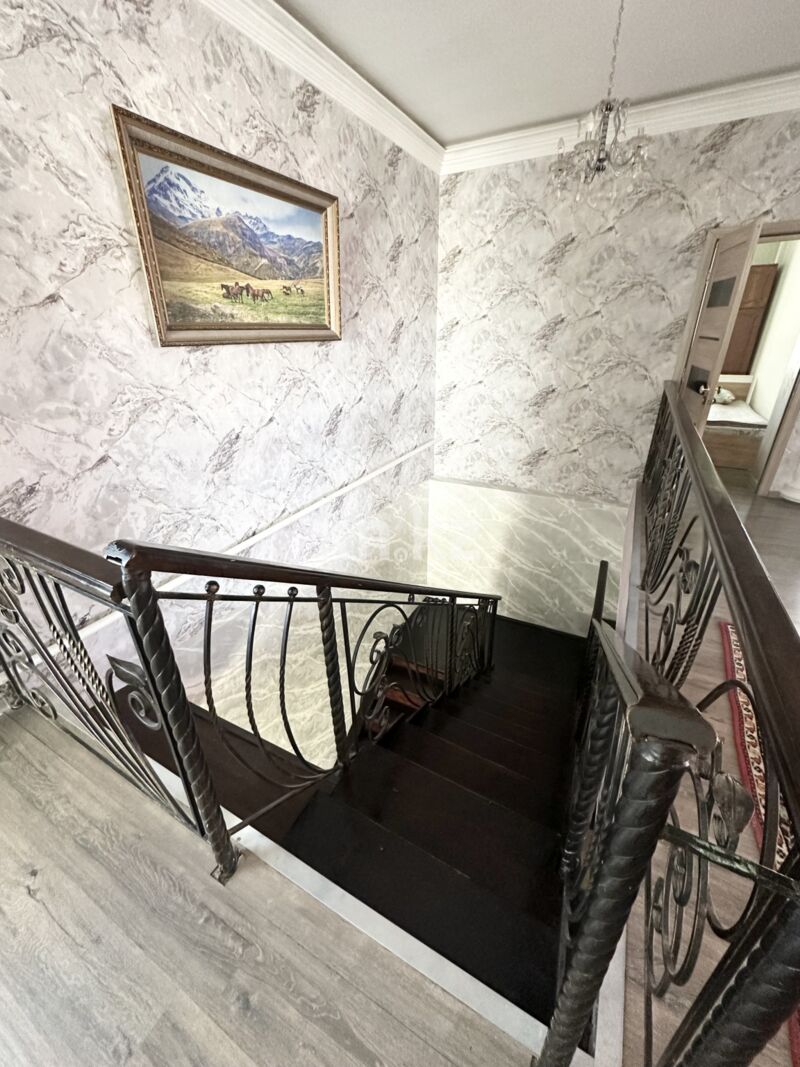 Продажа 5-комнатного дома, 212 м² - Продажа домов, коттеджей в Городе Караганды фото 9 из 22
