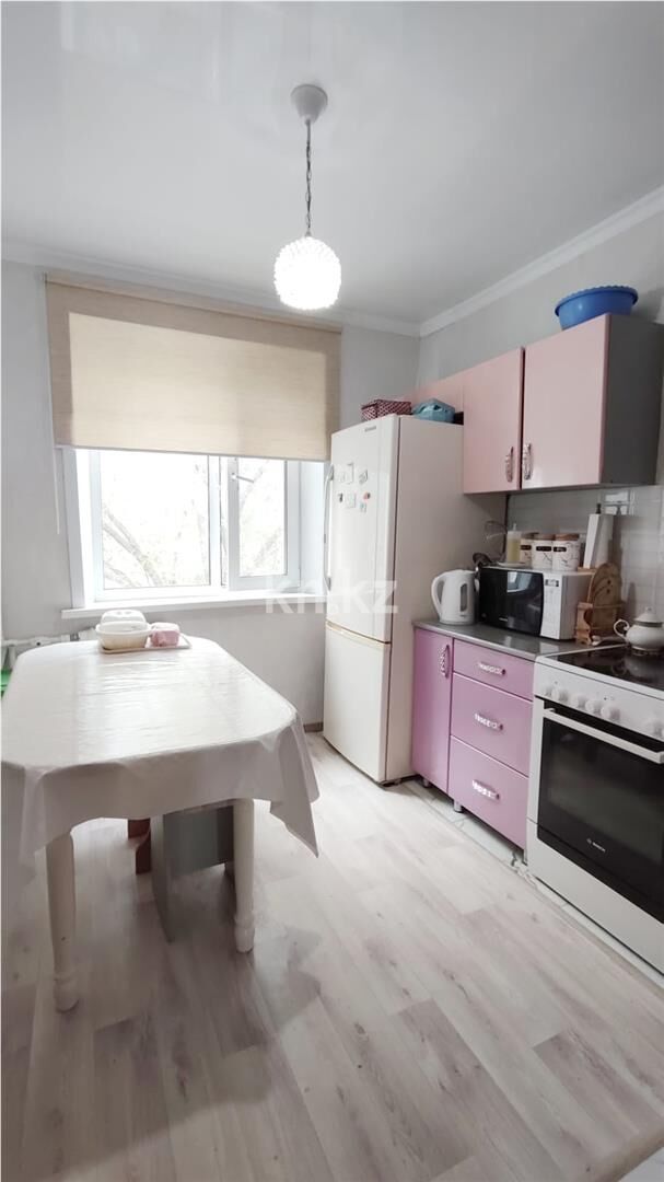 Продажа 3-комнатной квартиры, 72 м² - Продажа трехкомнатных квартир в Майкудуке Караганды - страница 9 фото 7 из 17