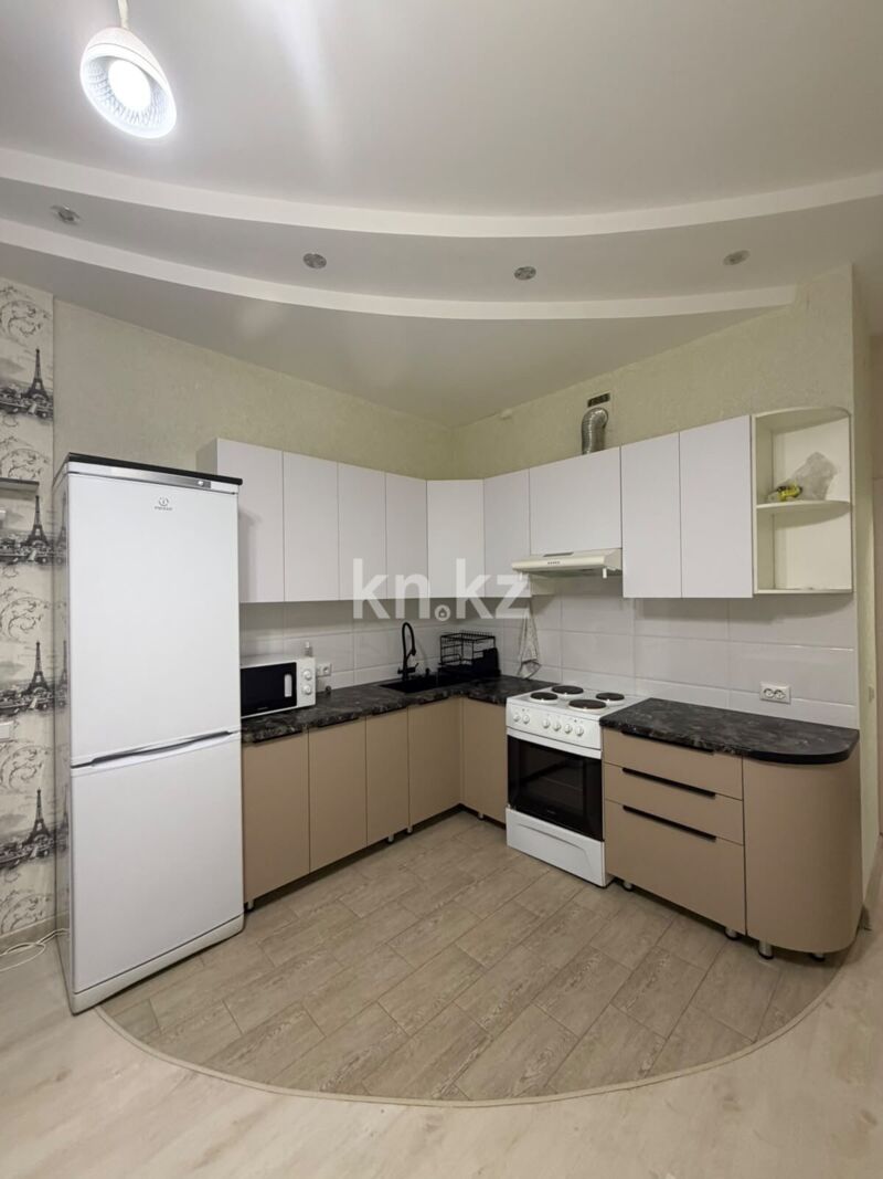 Аренда 2-комнатной квартиры, 50 м² - Аренда двухкомнатных квартир помесячно в Казахстане фото 1 из 17