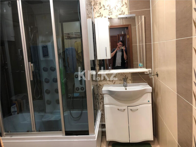 Продажа 4-комнатной квартиры, 76 м² - Продажа четырехкомнатных квартир в панельном доме в Караганде - страница 8 фото 11 из 12