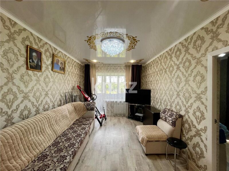 Продажа 3-комнатной квартиры, 51 м² - Продажа трехкомнатных квартир в Майкудуке Караганды - страница 5 фото 1 из 11
