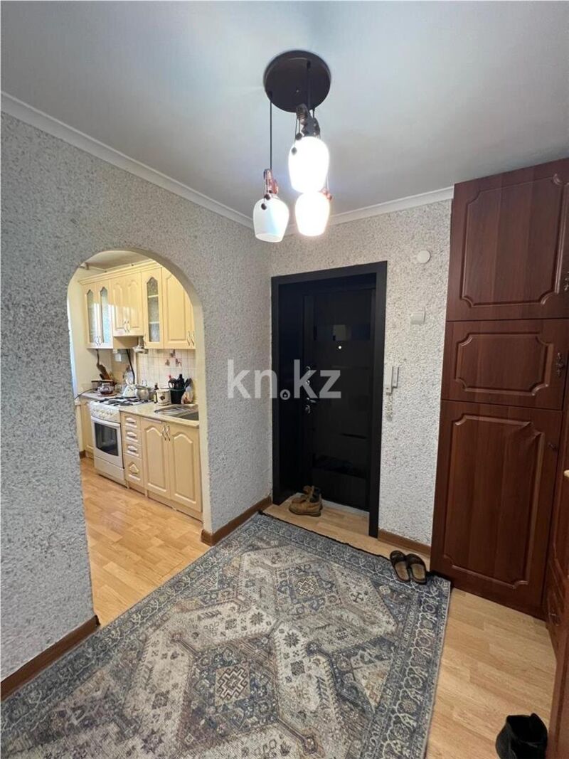 Продажа 3-комнатной квартиры, 63 м² - Продажа трехкомнатных квартир в Михайловке Караганды фото 12 из 18