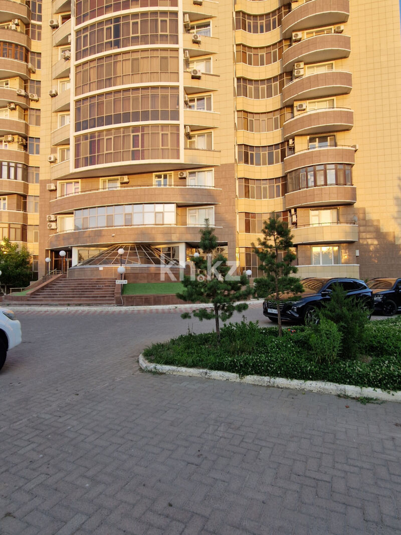 Продажа 4-комнатной квартиры, 129.6 м² - Продажа квартир в Атырау фото 31 из 34