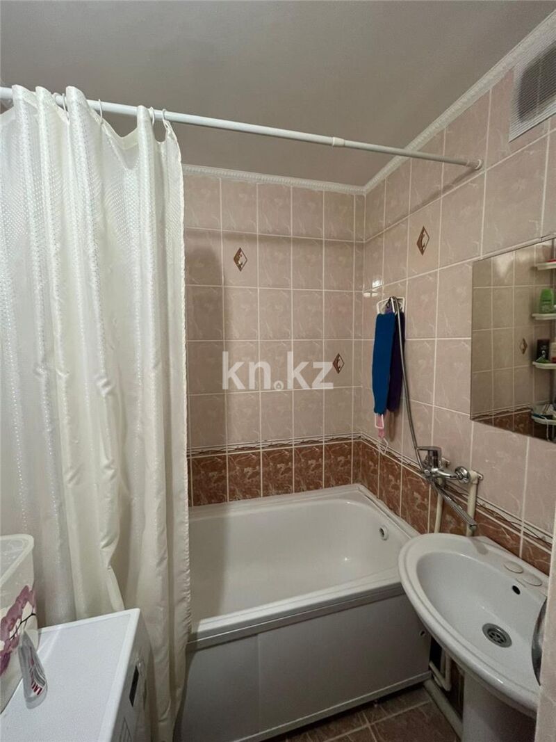 Продажа 2-комнатной квартиры, 52 м² - Продажа двухкомнатных квартир на Юго-Востоке Караганды - страница 20 фото 9 из 16