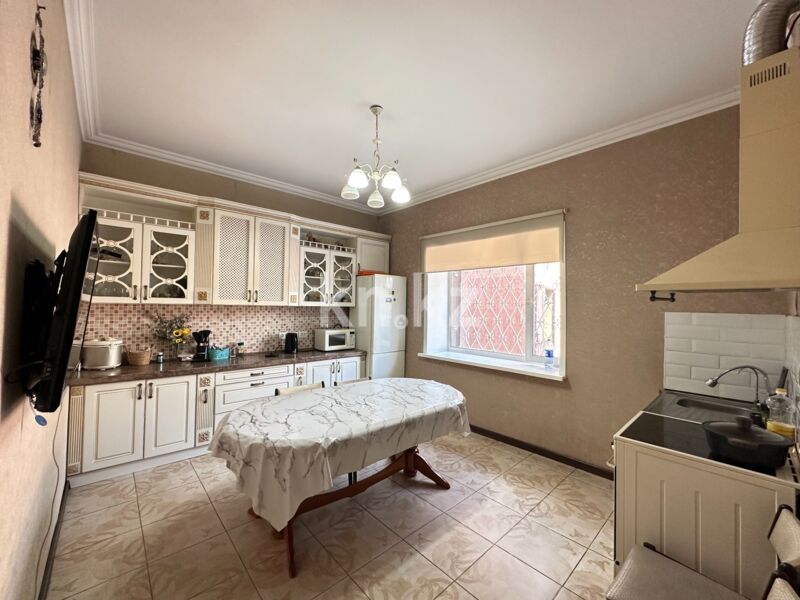 Продажа 6-комнатного дома, 174 м² - Продажа домов, коттеджей в Караганде - страница 3 фото 24 из 40