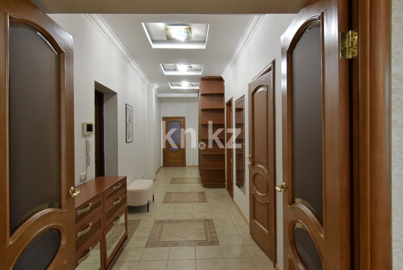 Продажа 4-комнатной квартиры, 241 м² - Продажа четырехкомнатных квартир в Медеуском р-не Алматы фото 22 из 40