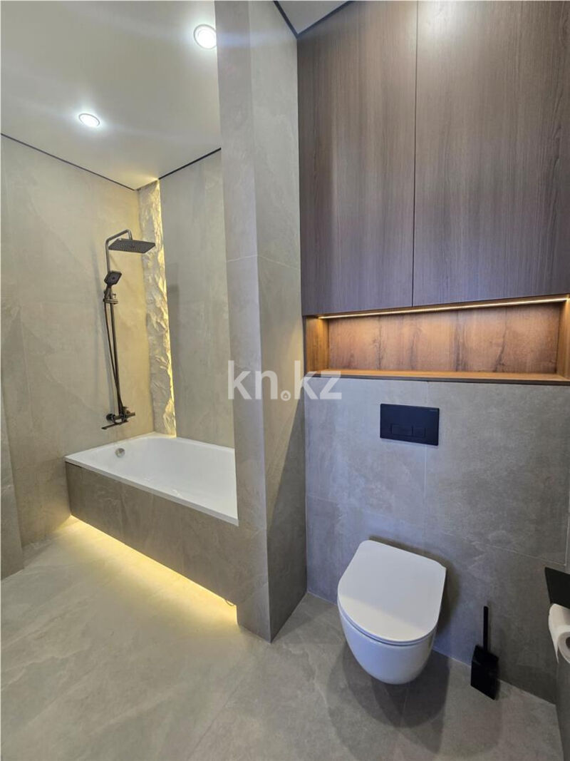 Продажа 3-комнатной квартиры, 78 м² - Продажа трехкомнатных квартир в Караганде фото 12 из 19