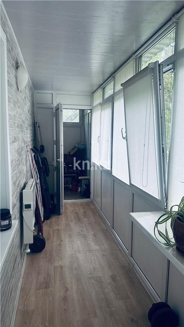 Продажа 4-комнатной квартиры, 76 м² - Продажа четырехкомнатных квартир в Караганде - страница 4 фото 12 из 14