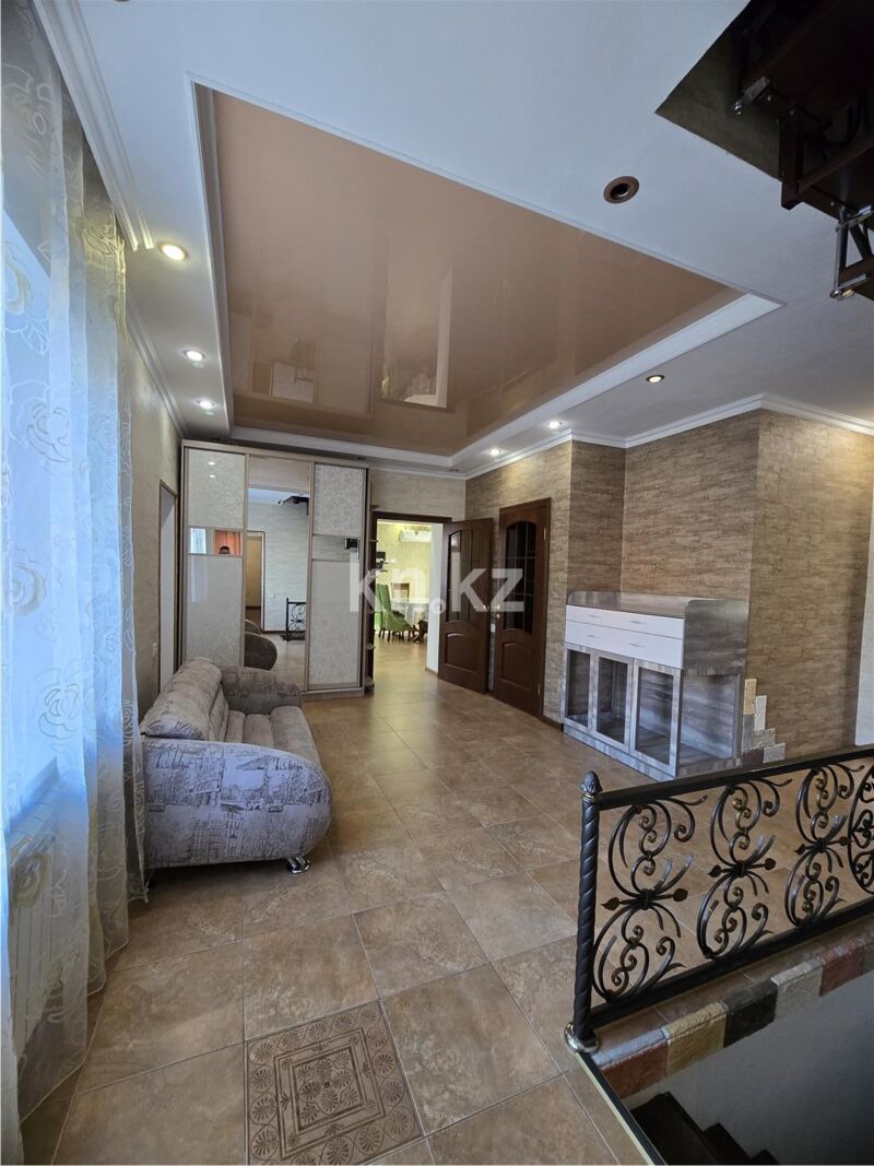 Продажа 6-комнатного дома, 274 м² - Продажа домов, коттеджей в Караганде - страница 4 фото 30 из 38