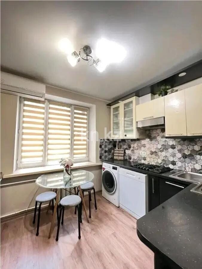 Продажа 3-комнатной квартиры, 60 м² - Продажа трехкомнатных квартир от собственников в Алматы - страница 7 фото 4 из 4