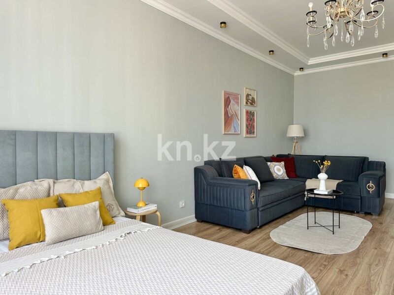Аренда 3-комнатной квартиры посуточно, 100 м² - Аренда трехкомнатных квартир посуточно в Алматы фото 2 из 20