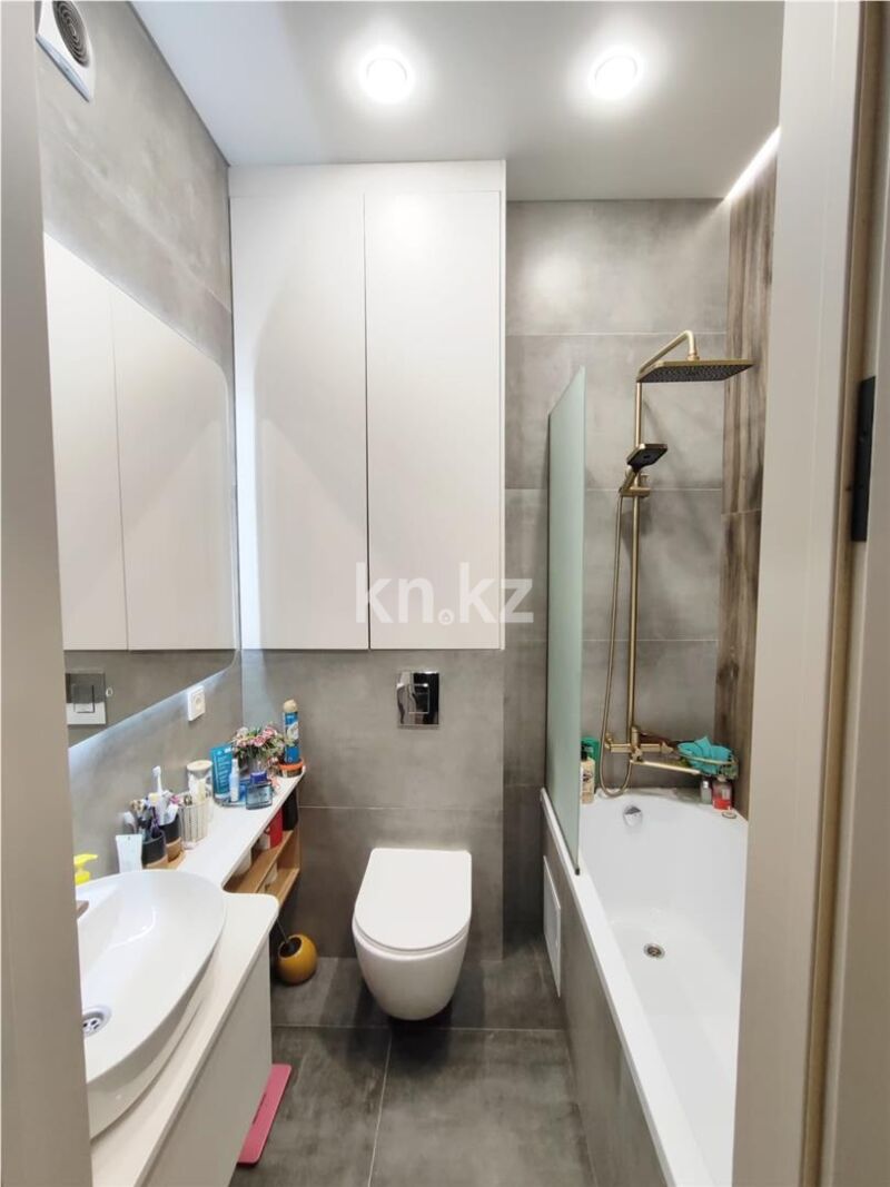 Продажа 3-комнатной квартиры, 89 м² - Продажа трехкомнатных квартир на Юго-Востоке Караганды - страница 19 фото 11 из 18