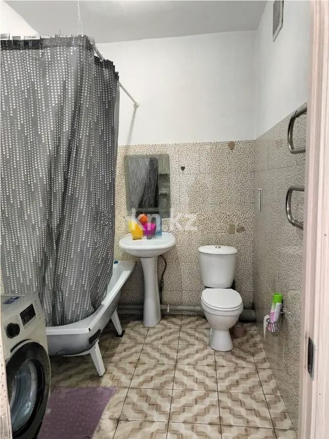Продажа 1-комнатной квартиры, 45 м² - Продажа квартир в Казахстане - страница 7 фото 3 из 3