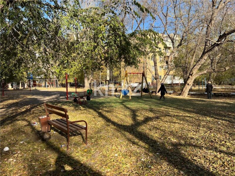 Продажа 3-комнатной квартиры, 63 м² - Продажа трехкомнатных квартир в Михайловке Караганды фото 17 из 18