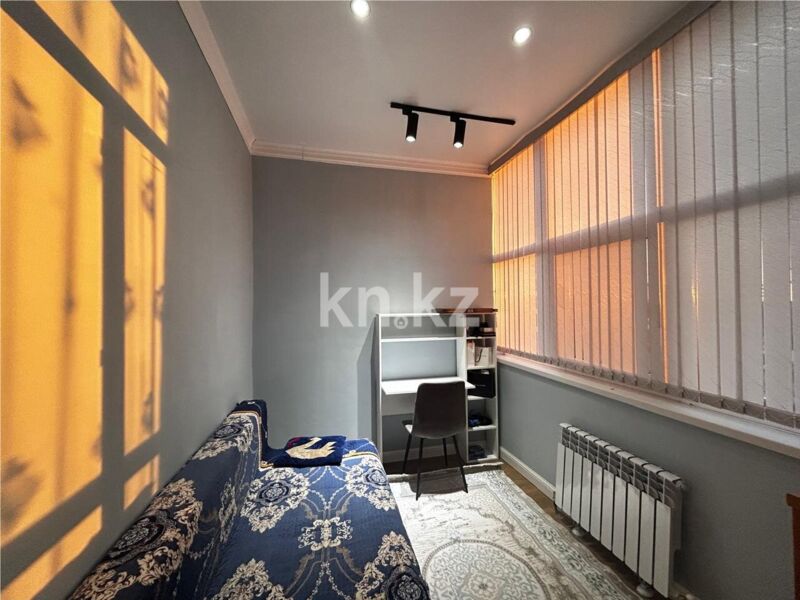 Продажа 3-комнатной квартиры, 90 м² - Продажа трехкомнатных квартир в монолитно-каркасном доме в Караганде - страница 2 фото 5 из 11