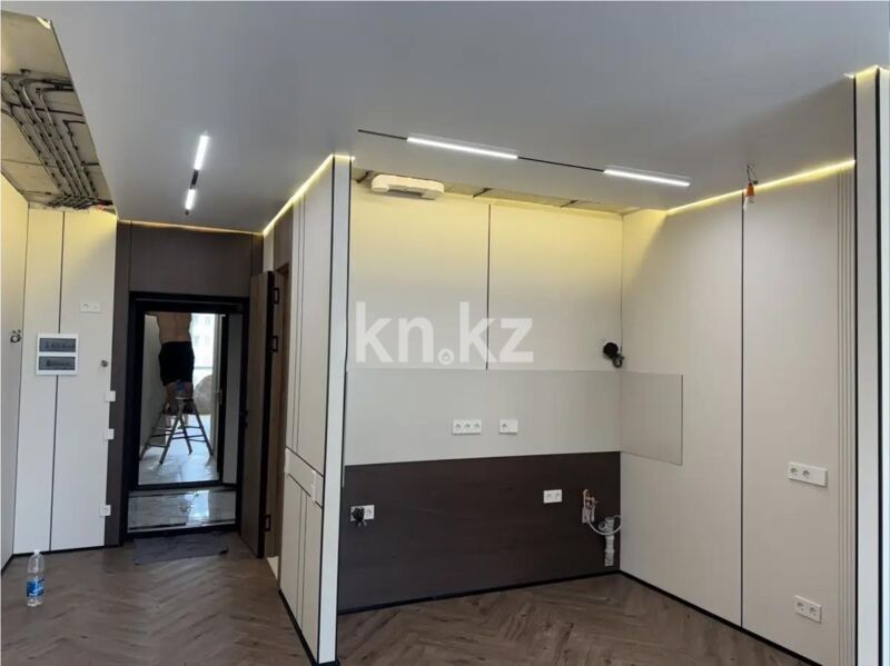 Продажа 1-комнатной квартиры, 30 м² - Продажа квартир в монолитно-каркасном доме в Алматы - страница 32 фото 2 из 3