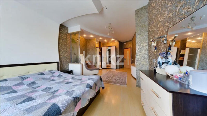 Продажа 5-комнатной квартиры, 210 м² - Продажа пятикомнатных и более квартир в монолитно-каркасном доме в Астане - страница 2 фото 3 из 7