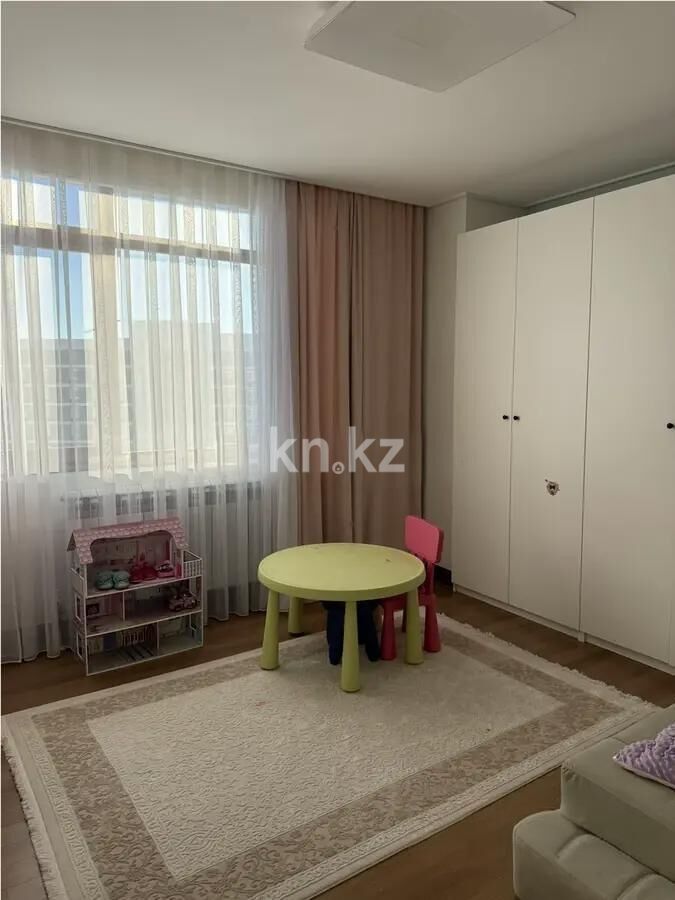 Продажа 4-комнатной квартиры, 130 м² - Продажа четырехкомнатных квартир в блочном доме в Казахстане - страница 10 фото 4 из 6