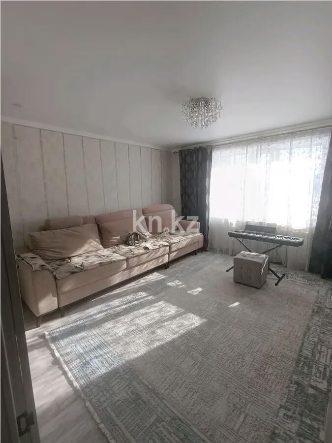 Продажа 4-комнатной квартиры, 81 м² - Продажа четырехкомнатных квартир в панельном доме в Абае фото 1 из 8