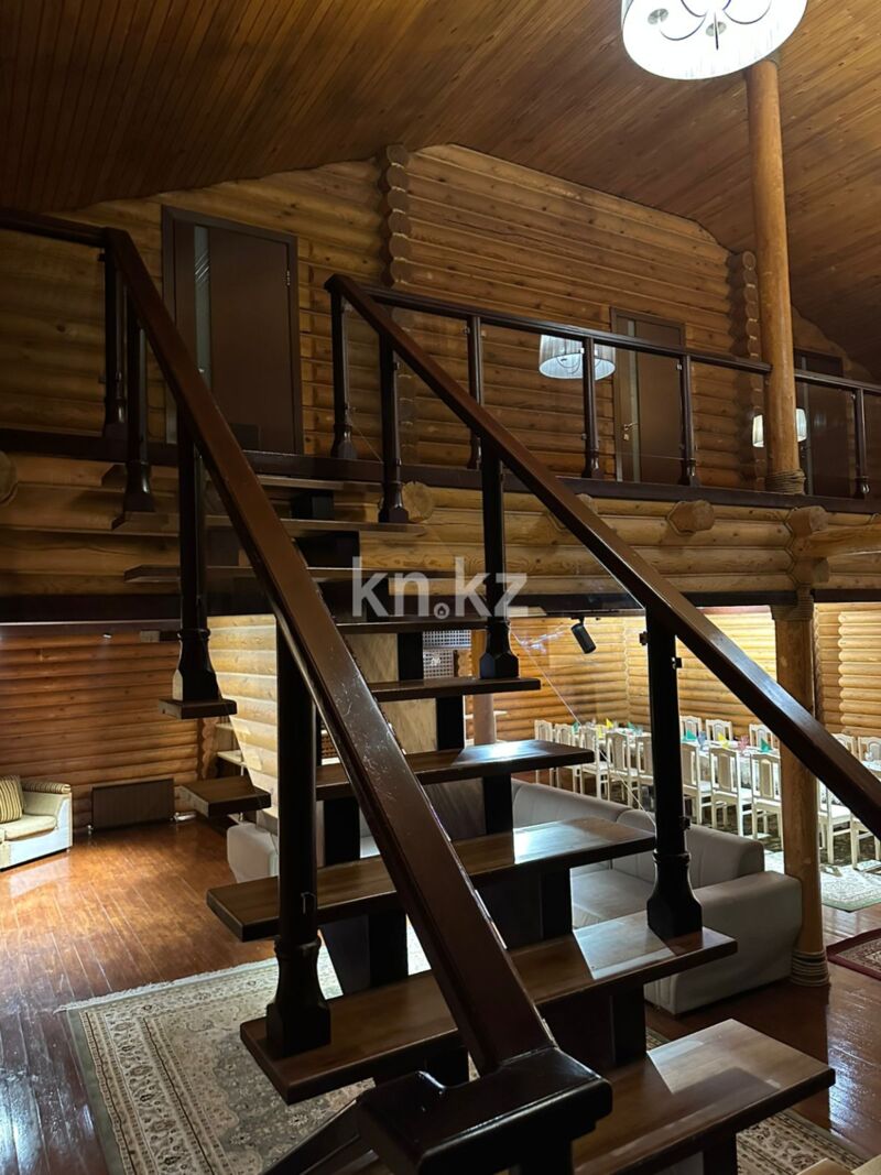 Аренда 4-комнатного дома, 400 м² - Аренда домов в Алматы фото 14 из 18