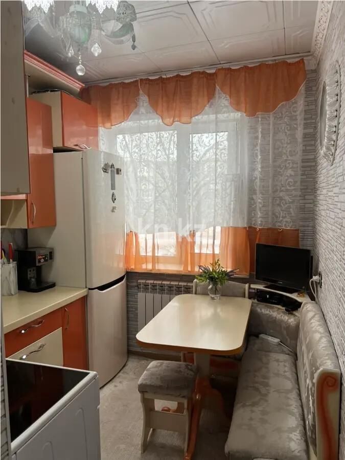 Продажа 2-комнатной квартиры, 44 м² - Продажа двухкомнатных квартир в Майкудуке Караганды - страница 11 фото 3 из 6
