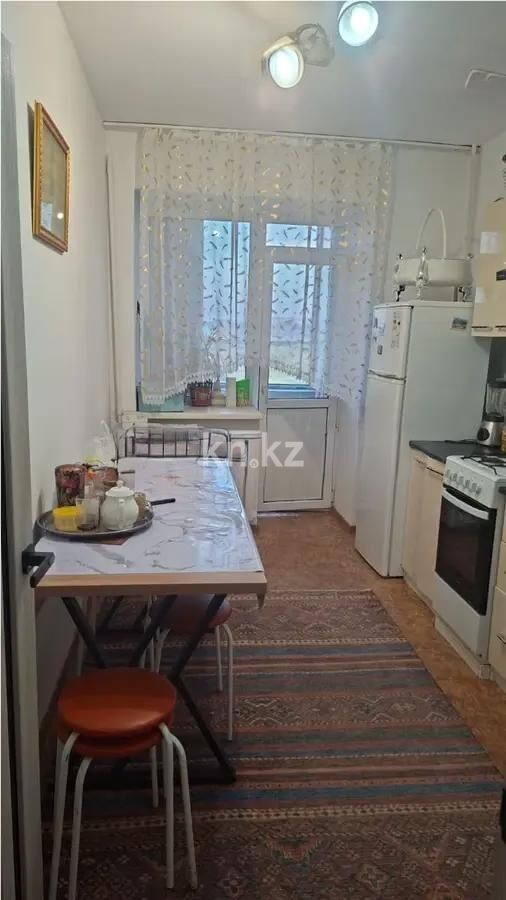 Продажа 1-комнатной квартиры, 36.4 м² - Продажа зданий в Усть-Каменогорске фото 2 из 3